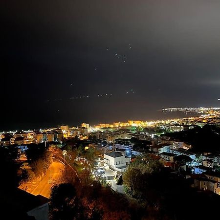 Appartement Vue Sur Mer Pietra Ligure Exterior foto